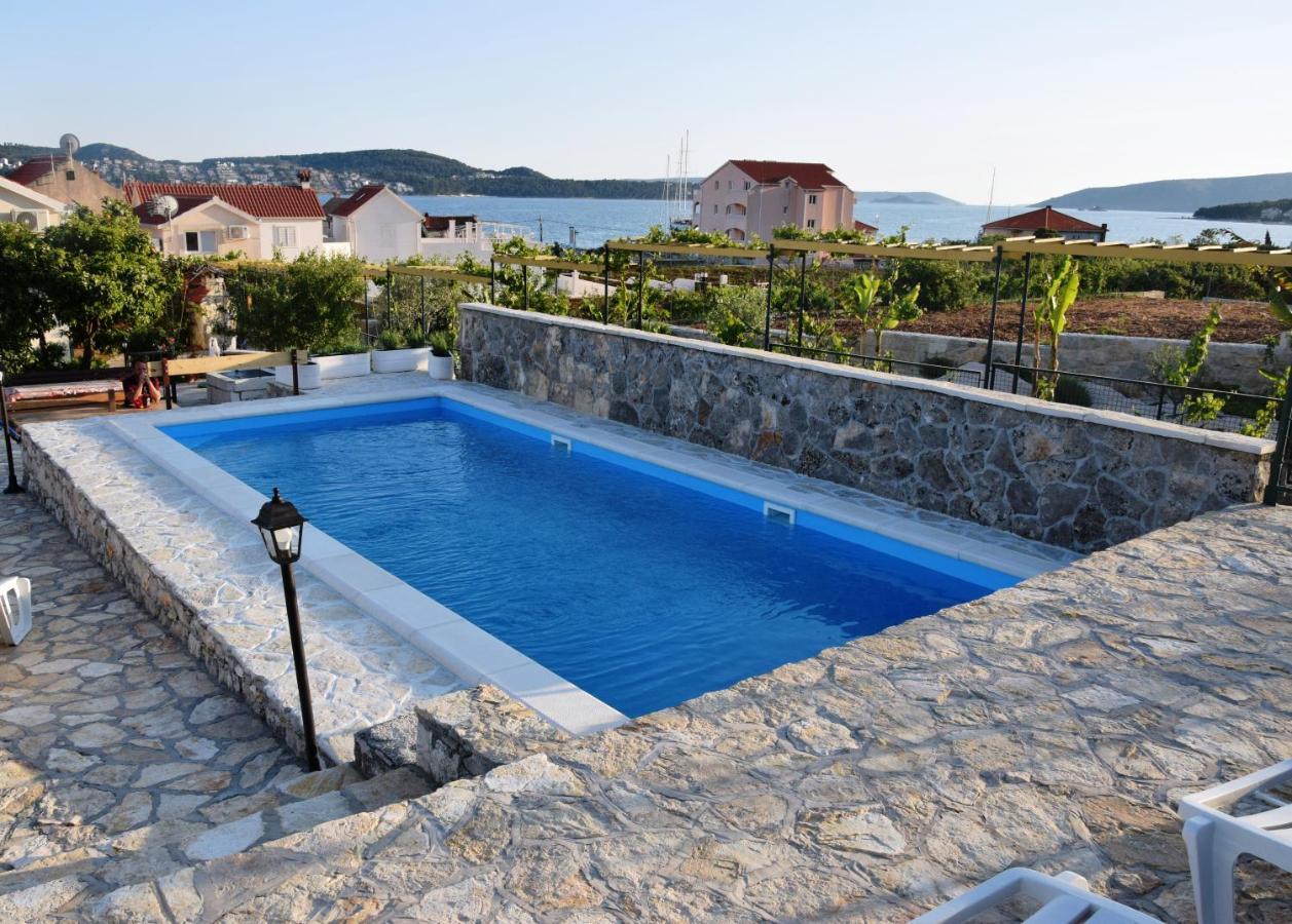 Villa Marta'S - Marta I Τρογκίρ Εξωτερικό φωτογραφία